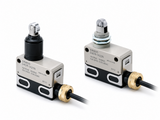 Omron D4ER-[]N Oil-resistant Limit Switch (Pre-wired Connector, Std/Micro, 7 Actuators, Right/Left)
