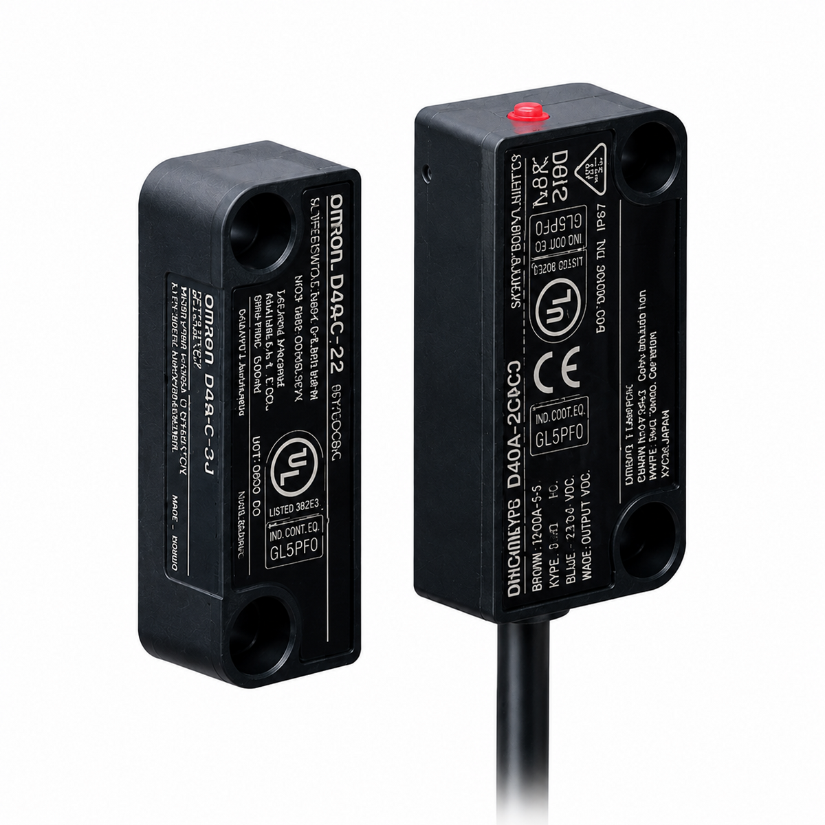 Omron D40A-2 Non-Contact Safety Door Switch (PNP/Photocoupler, Cable+M12, w/ Compatible Controllers)