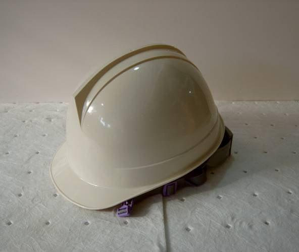 Hard Hats &amp; Safety Belts | Korean source | MRO | S-Top 851-2352 H101 Hard Hat