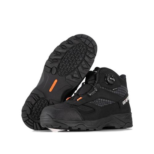 Unican UG-38 Safety Shoe